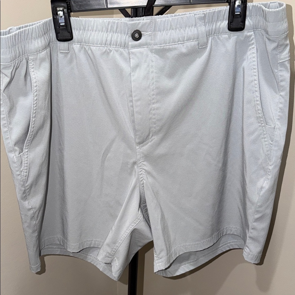 Columbia PFG Light Gray Men’s Athletic Shorts